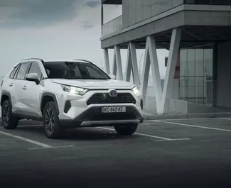 Hybrid 2.5L engine of Toyota Rav4 2022 for rental in Tbilisi.