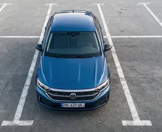 Volkswagen Jetta 2025 k dispozici k pronájmu v Tbilisi, s omezením ujetých kilometrů 200 km/den.