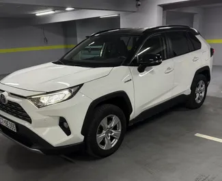Autovermietung Toyota Rav4 Nr.16854 Automatisch in Budva, ausgestattet mit einem 25,0L Motor ➤ Von Mascha in Montenegro.