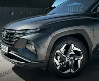 Interior of Hyundai Tucson for hire in Georgia. A Great 5-seater car with a Automatic transmission.
