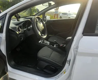Ford Fiesta 2019 zur Miete verfügbar in Batumi, mit Kilometerbegrenzung unbegrenzte.