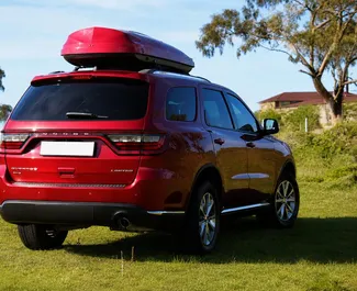 Dodge Durango 2016 auto rentimine Gruusias, sisaldab ✓ Bensiin kütust ja 299 hobujõudu ➤ Alates 125 GEL päevas.