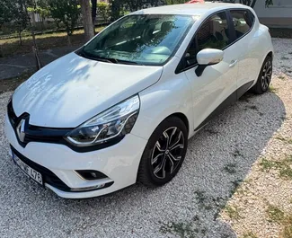 Wynajem samochodu Renault Clio 4 nr 16877 (Manualna) w Budvie, z silnikiem 1,5l. Diesel ➤ Bezpośrednio od Filip w Czarnogórze.