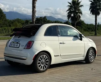 Frontansicht eines Mietwagens Fiat 500 Cabrio in Batumi, Georgien ✓ Auto Nr.17171. ✓ Automatisch TM ✓ 0 Bewertungen.