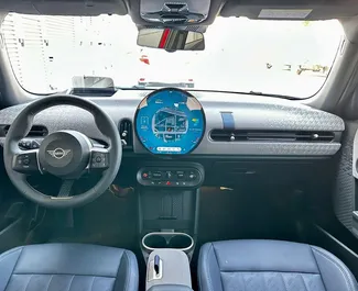 Autohuur Mini Cooper S #17168 Automatisch in Dubai, uitgerust met 2,0L motor ➤ Van Andry in de VAE.