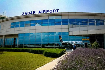 Vuokraa auto Zadarin lentoasemalla